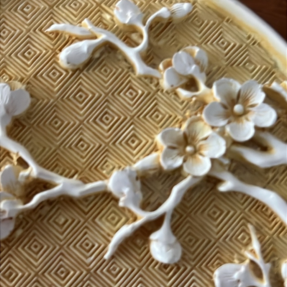 1980s Arnart Inc Imports Artificial Ivory Dynasty Resin Decorative Trinket Box - Picture 7 of 11